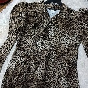 ~NWOT~Hi-low leopard print shirt/dress